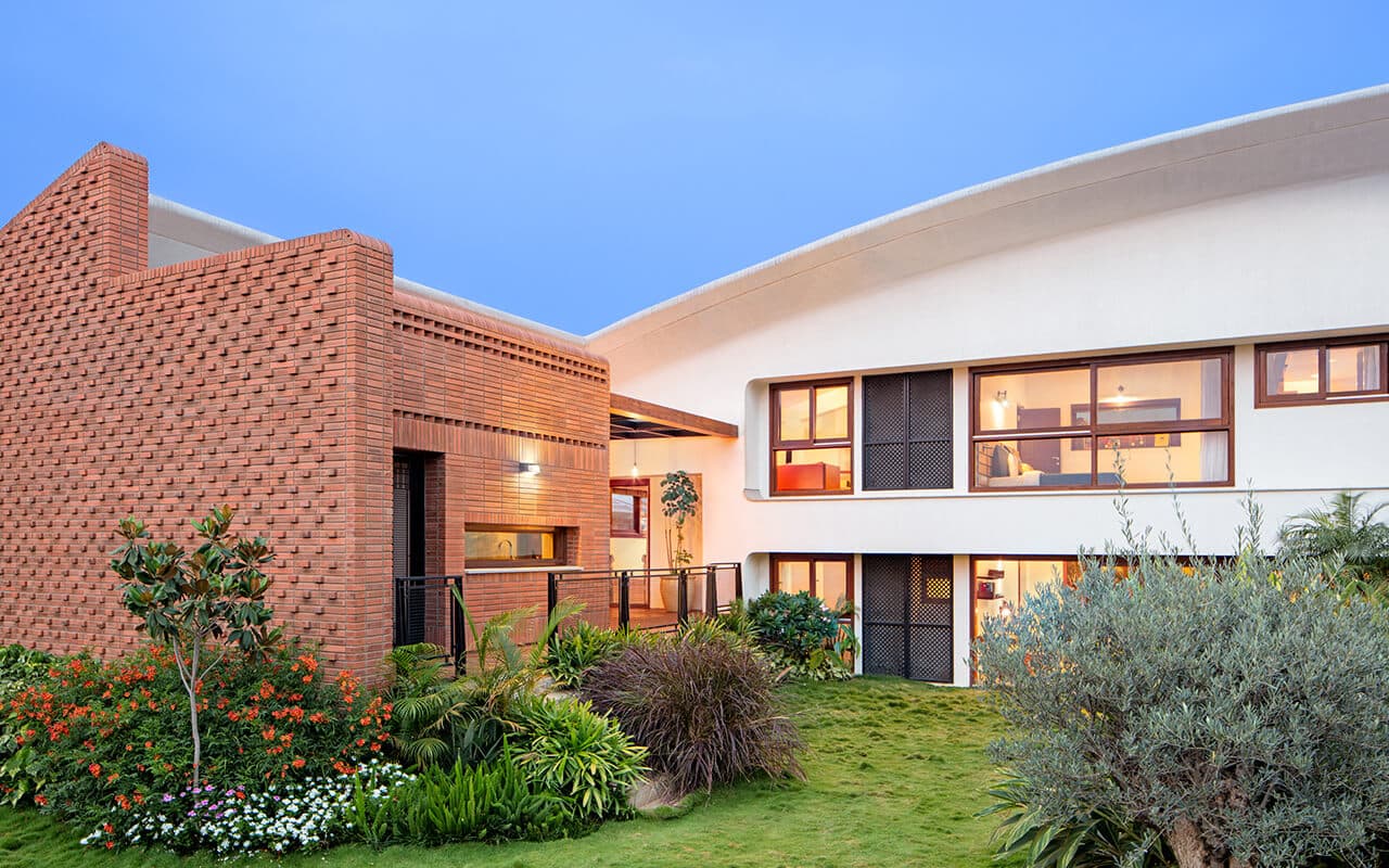 provident ecopolitian