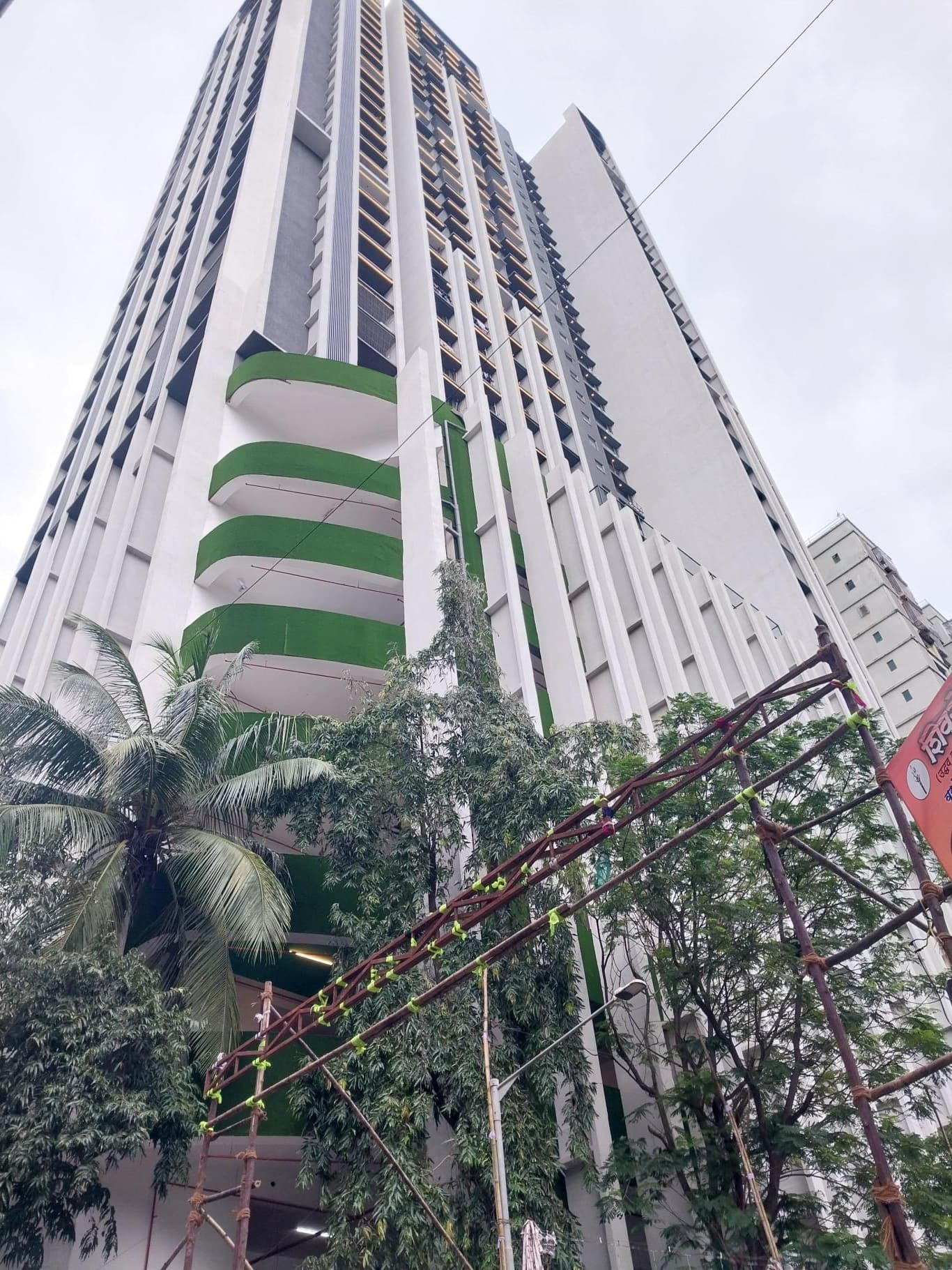 DLH Leo in Andheri West, Mumbai